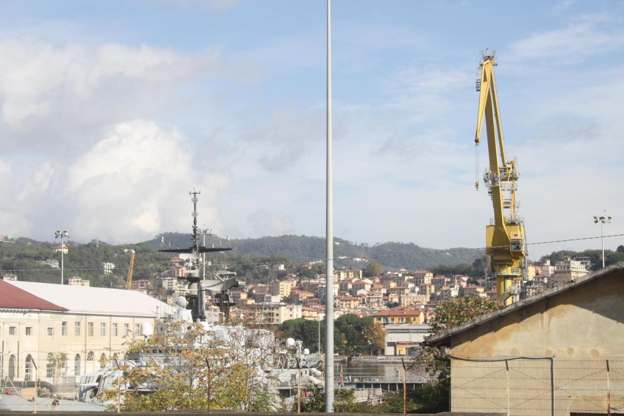 Apartamento Al Portoro La Spezia Exterior foto